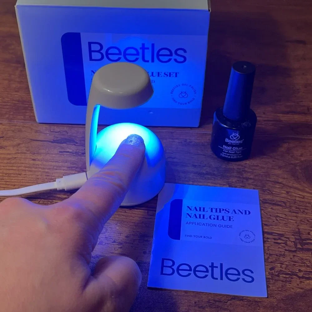 Beetles Nail Tips and Glue Set with Mini UV Lamp for Fast Drying, USB Charger - Picture 3 of 7